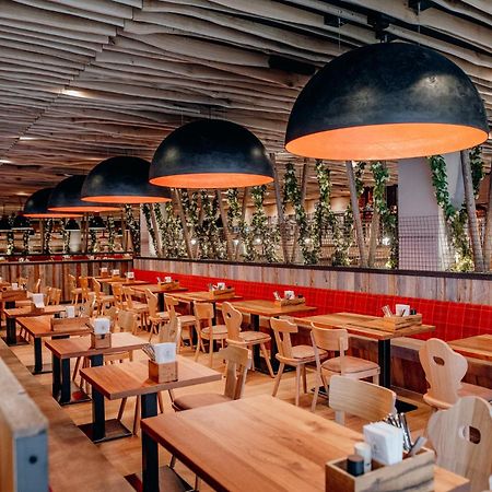 Riku Hotel Göppingen Екстериор снимка