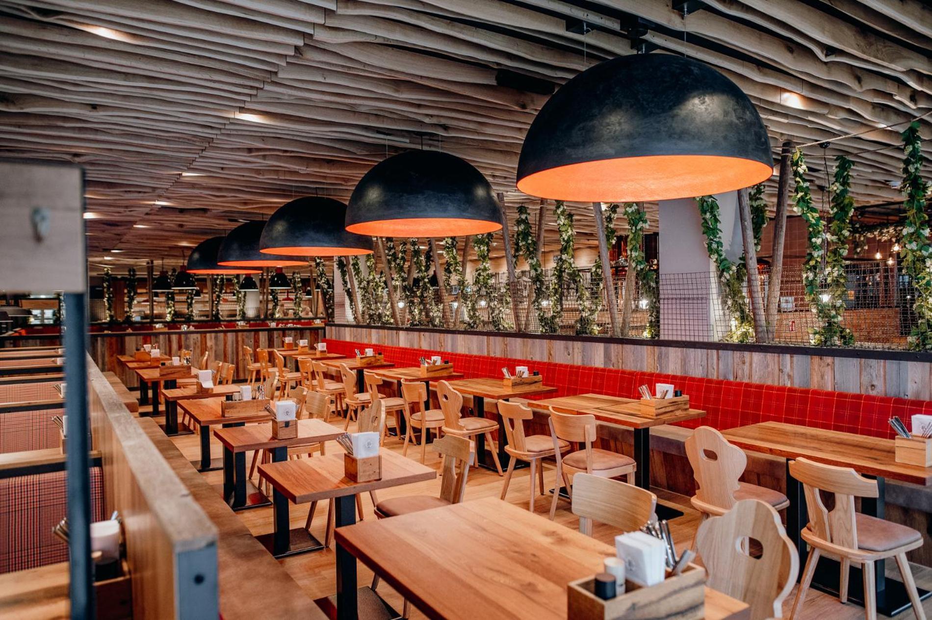 Riku Hotel Göppingen Екстериор снимка